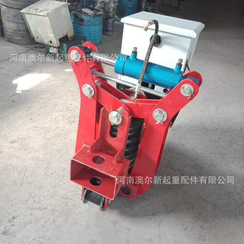 供应 架桥机配套用弹簧液压夹轨器 TZJ-75型一体式液压夹轨器