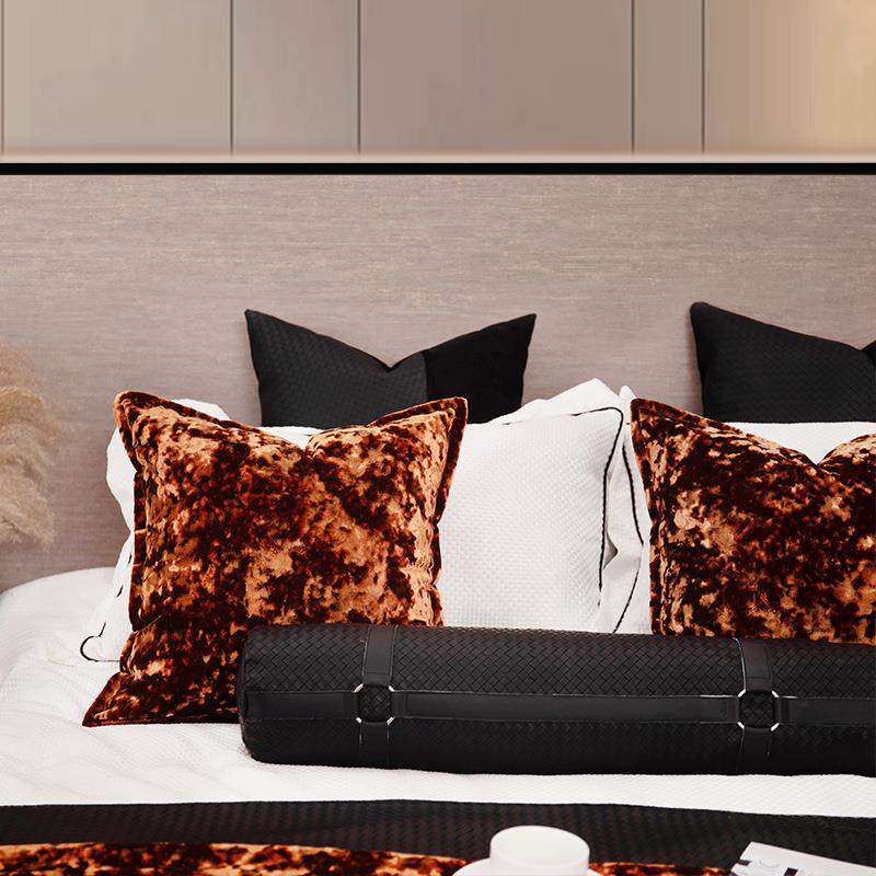 轻奢家居复古样板间桔色冰花绒靠垫抱枕酒店民宿床上多件套大抱枕