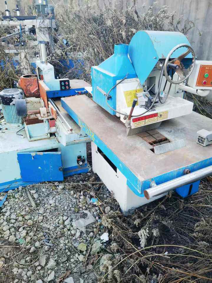 1月17日徐州处置一批原装机器设备（雕刻机，排钻，纵锯机，梳齿机等）一共10台打包处理可代发物流网络拍卖公告