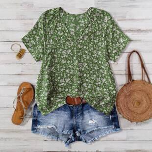 Plus Size Women's Shirt Ditsy Floral Pattern Woven Fabric