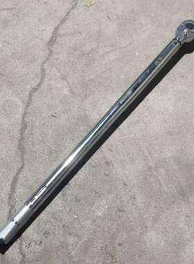 M24预置式扭矩扳手500-1500Nm发动机缸体螺栓扭力扳手厂家