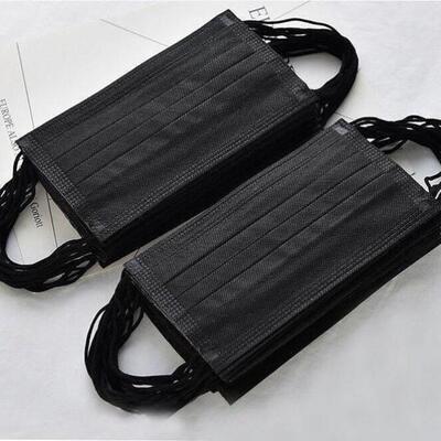 100pcs Facemasks Disposable face mask 3ply Earloop masks