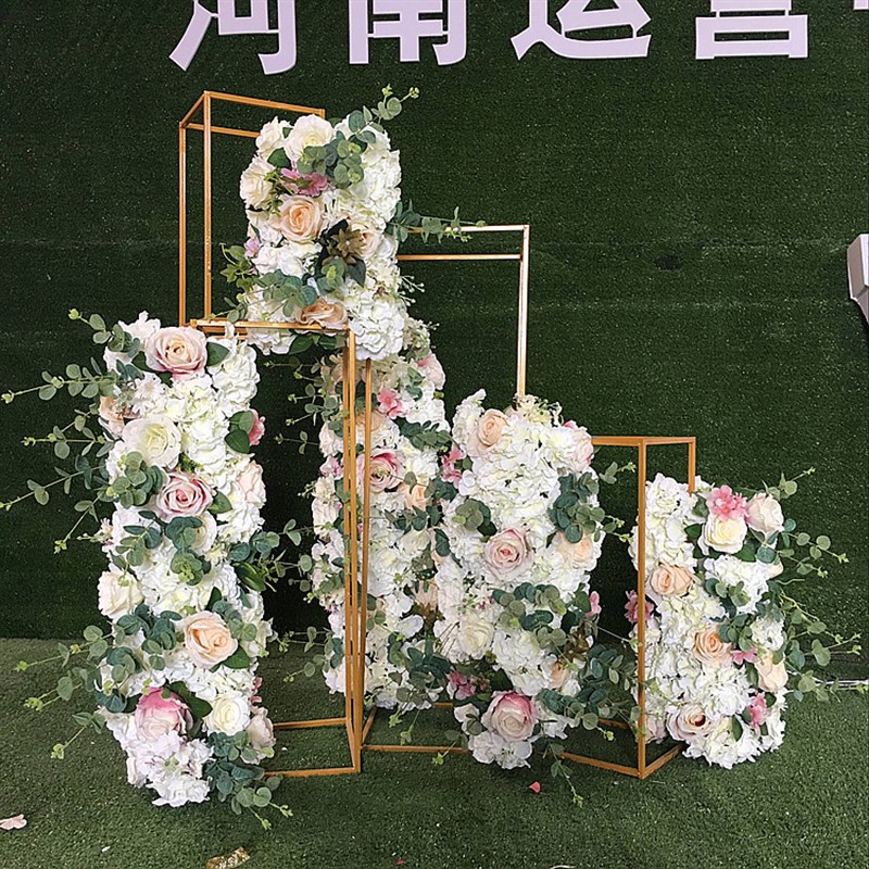 新款婚庆道具路引摆件婚庆几何方框铁艺装饰金色铁艺路引挂件