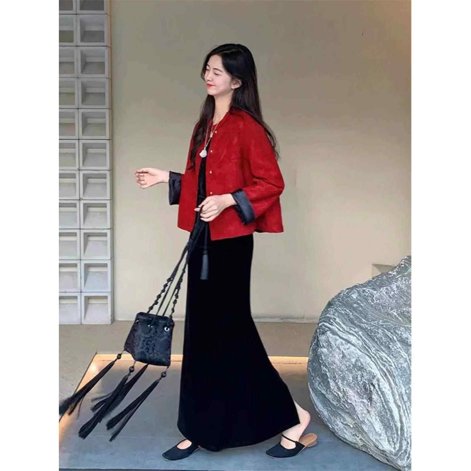 欧洲站2025秋装新中式国风气质套装红色外套丝绒吊带连衣裙两件套