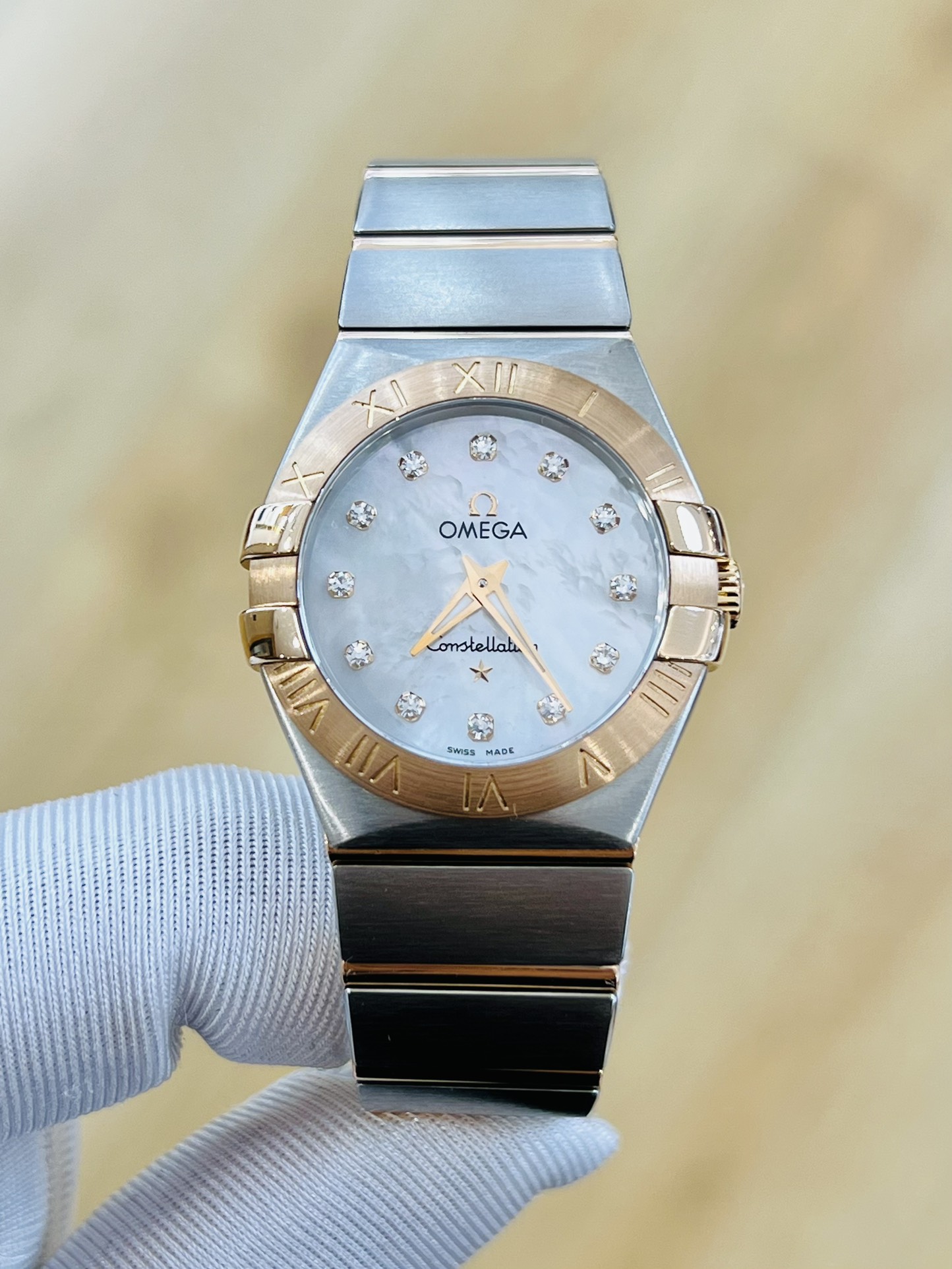 [9.8新欧米茄星座手表18K金精钢27mm石英女表123.20.27.60.55.001