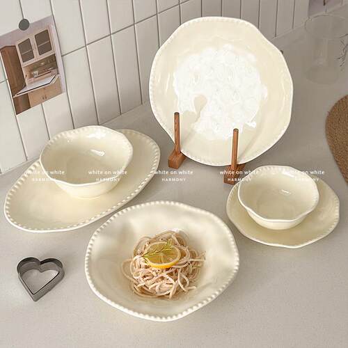 ins风餐具碗碟套装家用西餐盘子高级感奶油风陶瓷水果意面烤肉盘