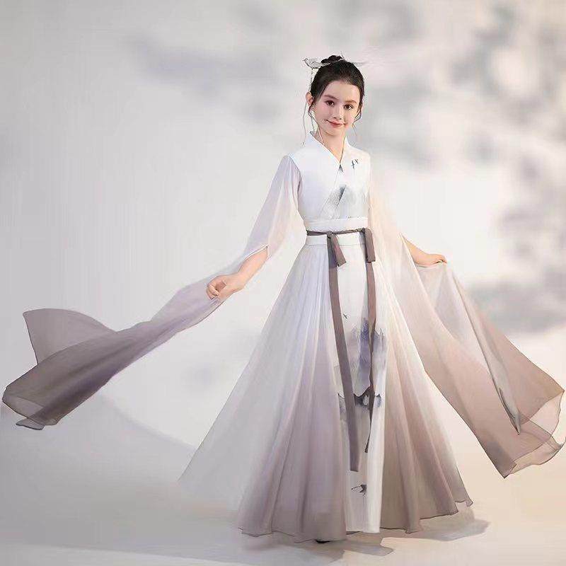 正品2024新款中国风童古筝弹演出服儿女童民演奏礼服主乐持人大合