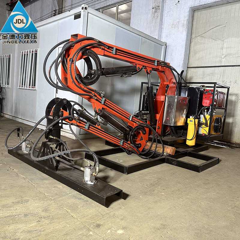 绿篱 车绿篱遥控绿化养护高速公路修剪车载式机 机隔离带园林修剪