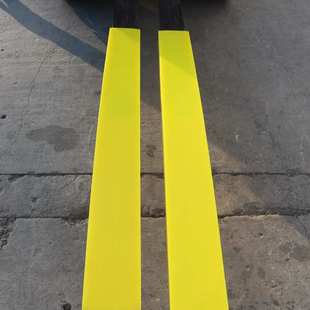 叉车护套 聚氨酯叉车臂护套 聚氨酯叉车脚套耐磨防撞护套橡胶护套