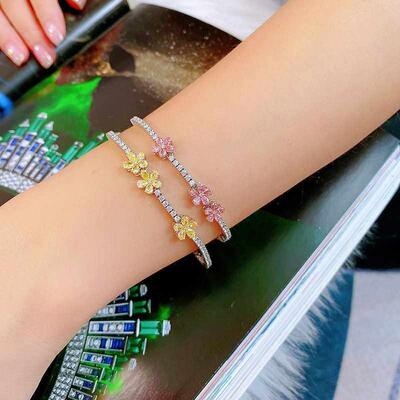 Simulation pink golden tourmaline five-leaf clover brlet wom