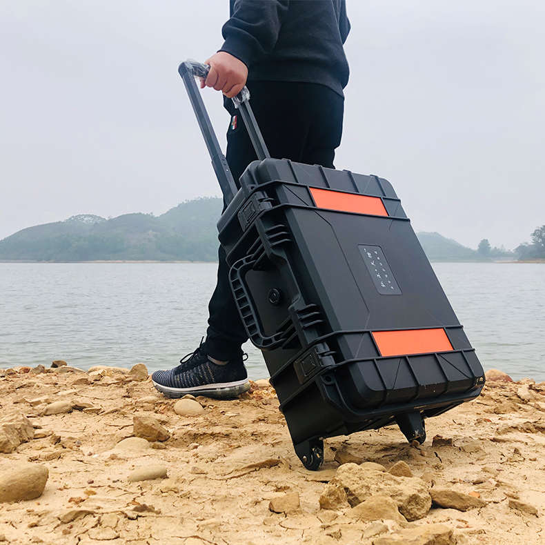 20寸新款塑料摄影器材拉杆箱相机镜头内胆防护箱防摔工具防潮箱