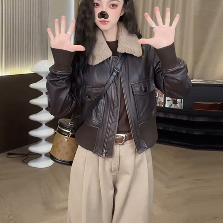 黑色加绒加厚真皮皮衣女2025秋冬新款短款百搭机车夹克毛领外套女