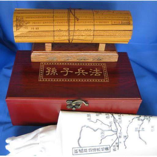 厂家出售激光雕刻竹简工艺品《孙子兵法》《弟子规》《三字经》