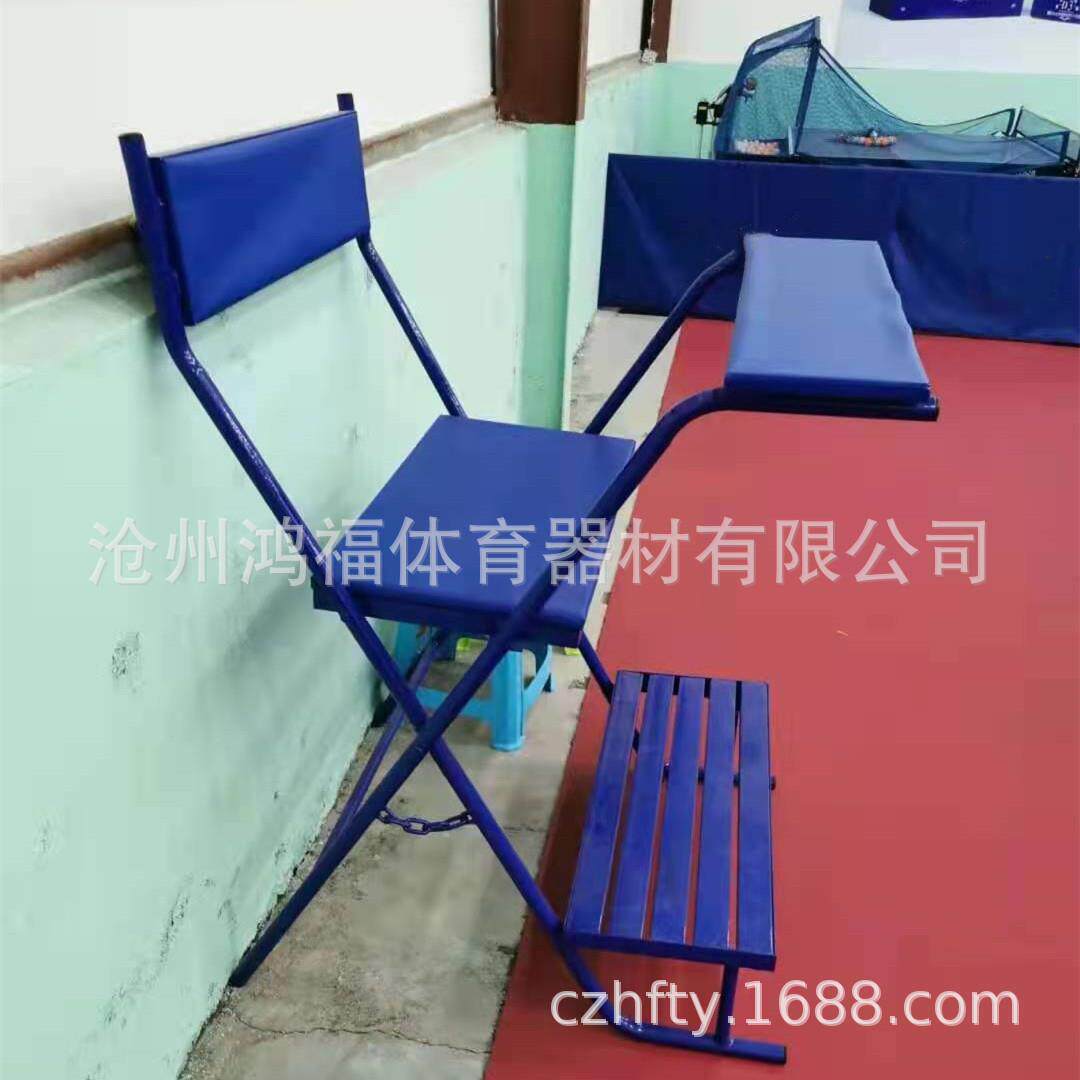 现货供应乒乓球比赛计分台记分桌裁判桌可折叠式裁判椅乒乓球挡板 - 实物图