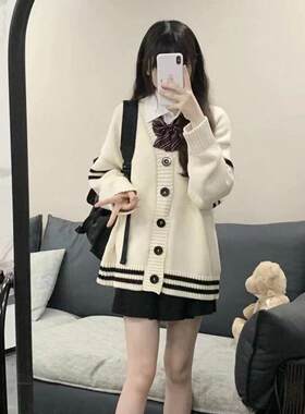 韩版宽松撞色毛衣外套女秋冬学院风JK制服衬衫百褶裙三件套装学生
