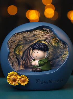 闺蜜毕业季实用发光小夜灯梵高治愈男女生日礼物礼品桌面装饰摆饰