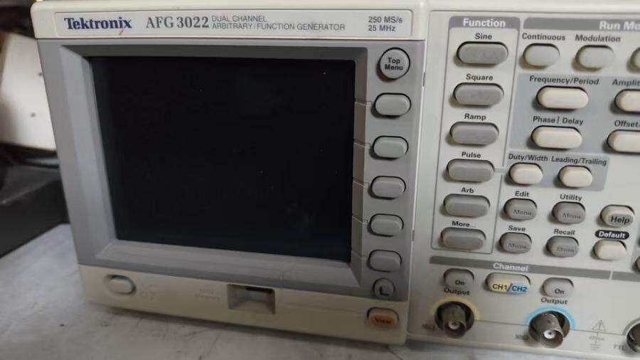 3月5日北京【京械1827】单位淘汰报废处置美国泰克仪器一台网络拍卖公告