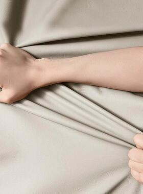 代简约轻奢皮1.8软米主卧234双人包大床实木框架高床端大气齐现边