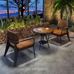 露营风清吧咖啡西餐厅烧烤店酒馆桌椅休闲书吧甜品奶茶店桌椅商用