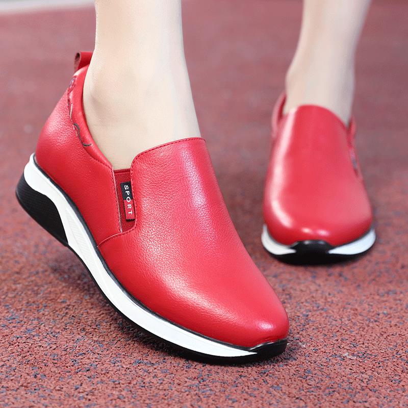 高档真休皮闲懒人鞋女士真皮中鞋妈妈运动鞋年皮女式旅游鞋一脚蹬