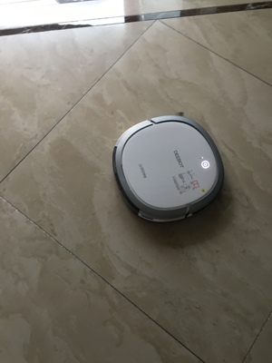 科沃斯扫地机器人地宝dk35和ds37哪个好？有没有区别？