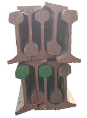 现货供应轨道钢 系列QU120铁轨QU100重轨8KG轨道钢10KG到40KG钢轨