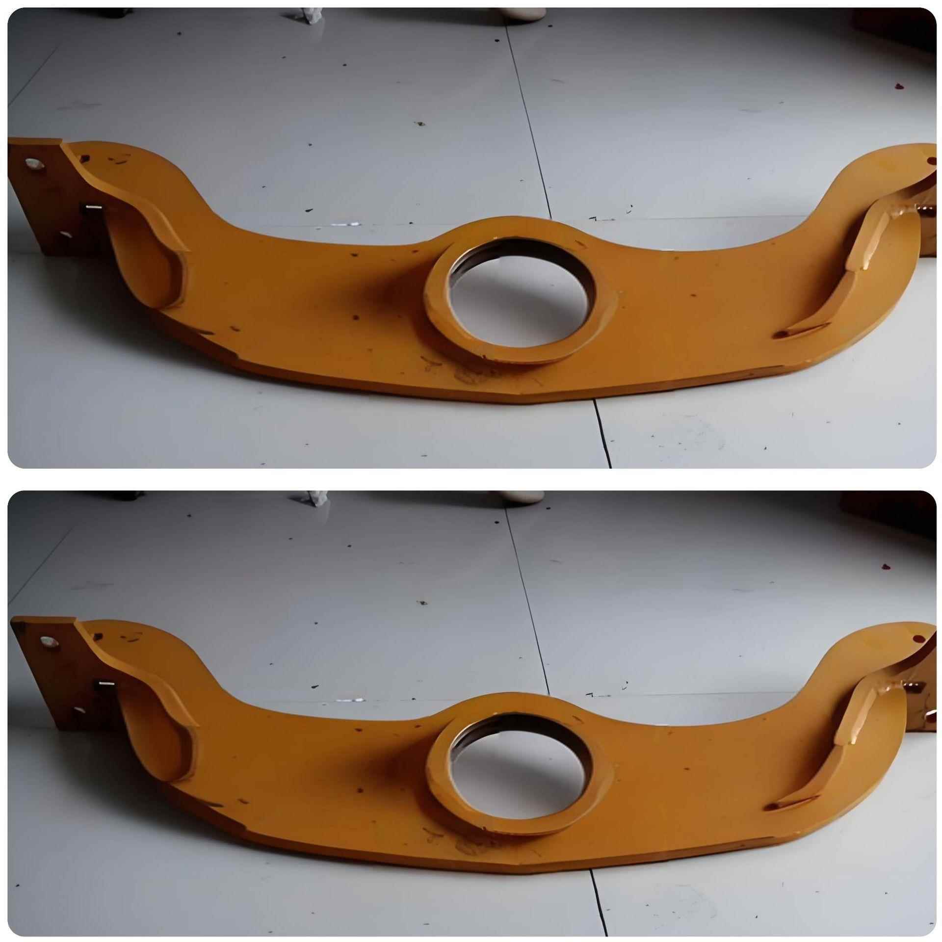 小松推土机D375A-6转向架195-30-69221用于推土机配件