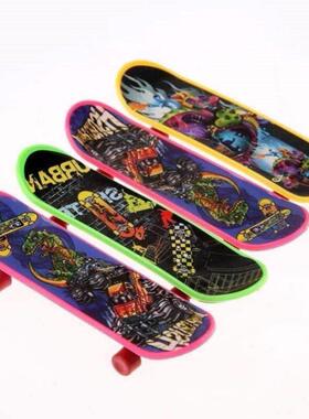 4pcs/pack finger board mini skateboard toy boy kids children