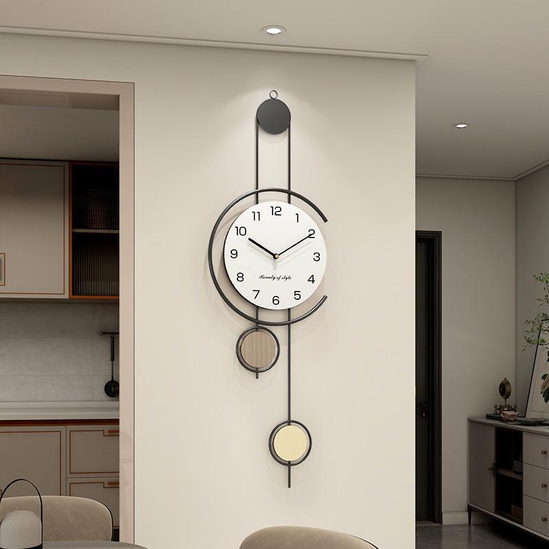 客厅挂钟现代简约装饰时钟家用装修挂表新款静音个性创意大号钟表
