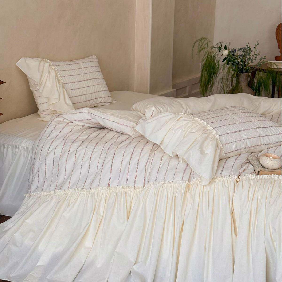 奶油风简约粉白色床裙款四件套可机洗彩色线条全棉水洗棉卧室1.8m