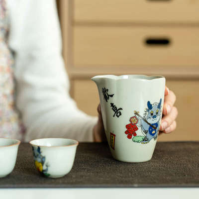 昌朴居龙年蜜合釉齐乐萌龙公道杯分茶器杯茶海公杯过滤茶漏泡茶器