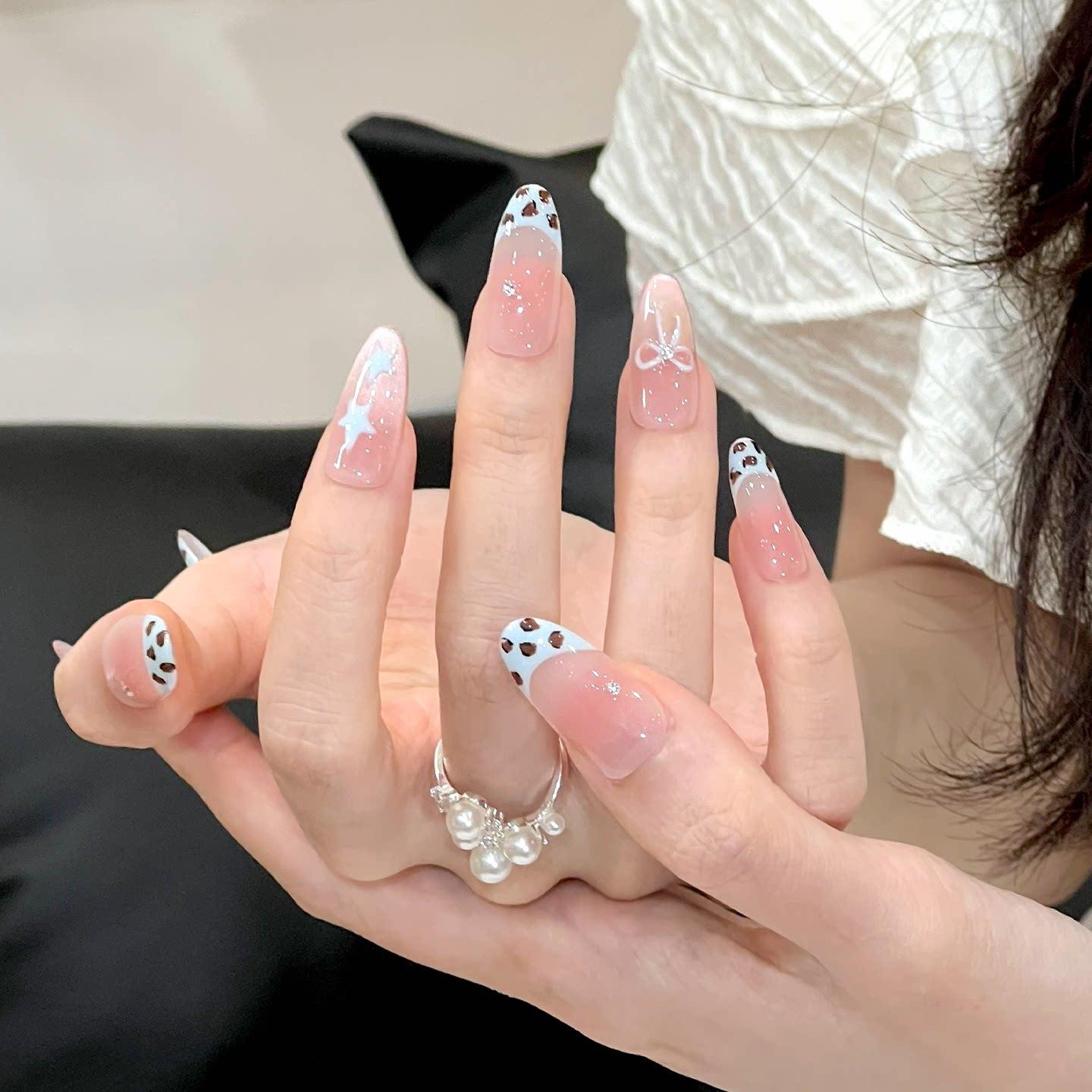 ks穿戴甲中长款新款法式豹纹腮红裸色成品美甲绝美显白纯手工甲片