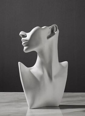 轻奢创意树脂运动人物雕塑摆件现代简约样板房人像模特艺术品摆设