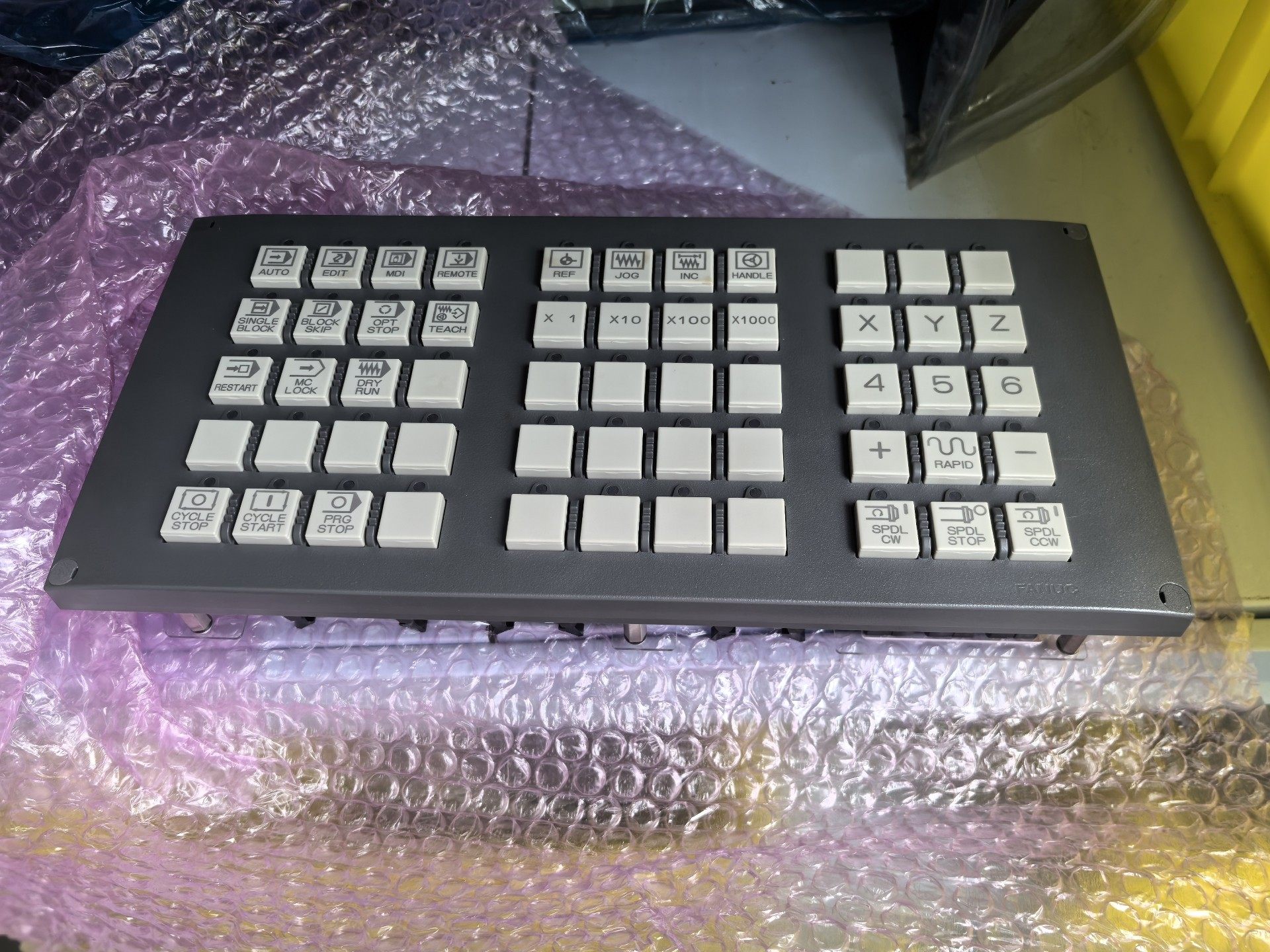 A02B-0303-C231发那科全新原装按键板，实物拍摄质