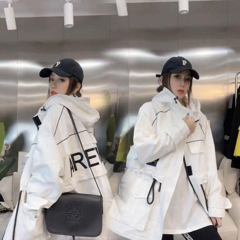 冲锋衣女春秋欧货棒球服防风夹克中长款连帽风衣工装拉链大码外套