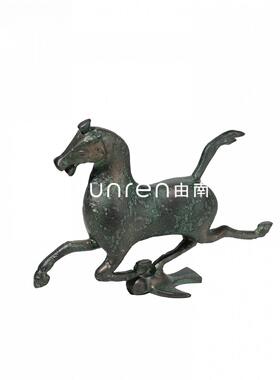 中古风马踏飞燕青铜器色家居装饰礼品仿古摆件工艺书房酒柜装饰品