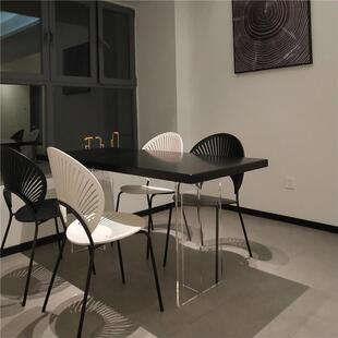 意式 纯黑色德利丰岩板餐桌亚克力小户型透明悬浮极简家用饭桌依诺