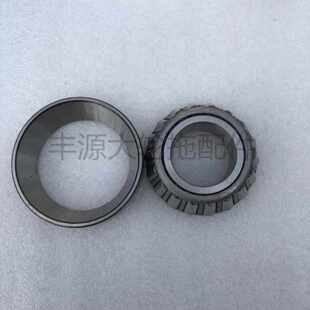 1054拖拉机农机配件NF101537前桥转向节轴承转向主销轴 迪尔904