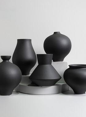 现黑代简WER约陶瓷花器百色时尚装饰品搭间陶瓷花瓶样板艺术品