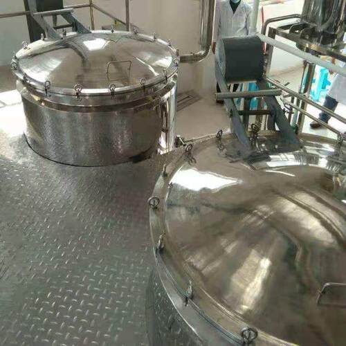 月销20台精油提取设备蒸馏设备