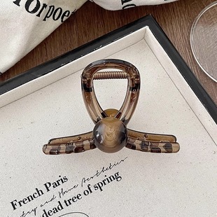 爱心大发量抓夹女2024新款高级感大号发夹15cm勺发量多鲨鱼夹发卡