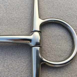h不锈钢 马衔厂家马术用品货源供应衔铁型马嚼子 马口