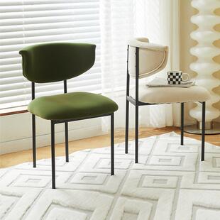 超菲奶油风餐椅家用复古轻奢高级感北欧化妆靠背凳设计师款餐桌椅