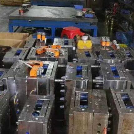 LED灯杯灯头塑包铝模具注塑机自动化配套厂家