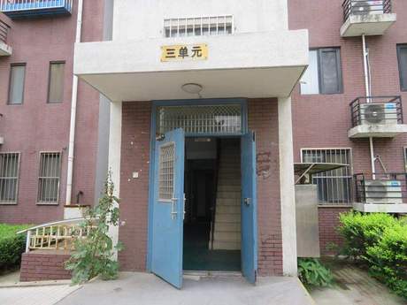 木林镇李各庄10号厂房、仓库等建筑物及集体土地使用权