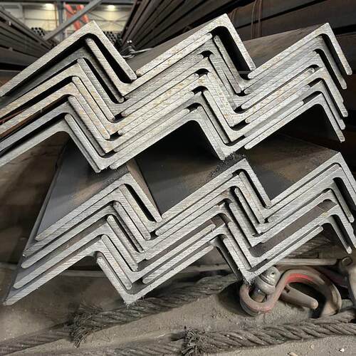 现货供应Q235B等边不等边角钢建筑幕墙用镀锌角钢规格齐全