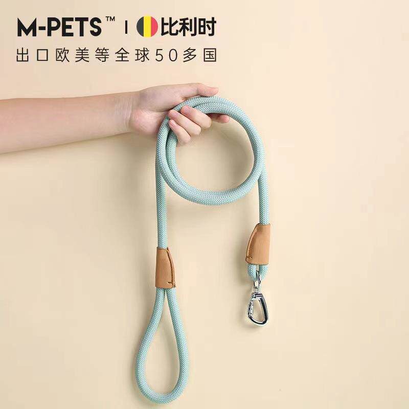 中恒狗狗牵引绳一体式p绳p链狗绳小中大型犬柯基防爆冲遛狗荧光链