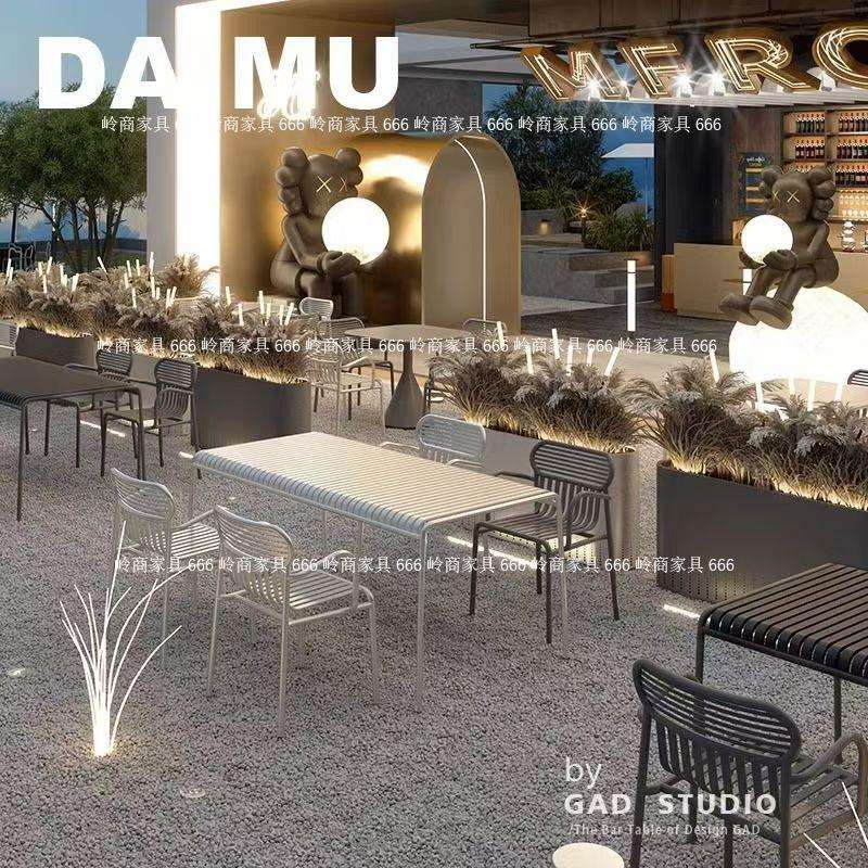 网红户外露天咖啡厅奶茶店商用铁艺桌椅组合外摆烧烤酒吧餐桌椅