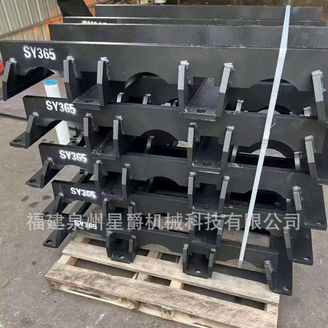 挖掘机80 150 120 340 215 420引导轮前叉，挖机护链器架，护罩