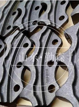 推土机配件各种型号齐全D65S-6齿块（9齿）141-27-32410